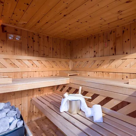 Weinberg T1 & T2 By Managers Kirchberg in Tirol