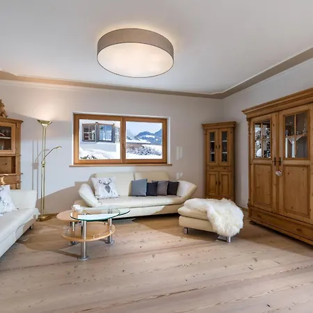 Weinberg T1 & T2 By Managers * Kirchberg in Tirol