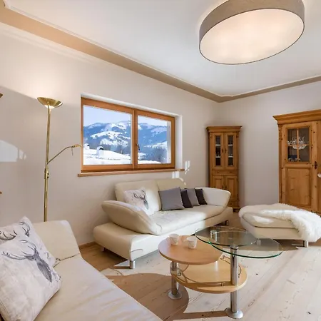 Weinberg T1 & T2 By Managers Alpesi faház