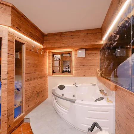 Weinberg T1 & T2 By Managers Chalet