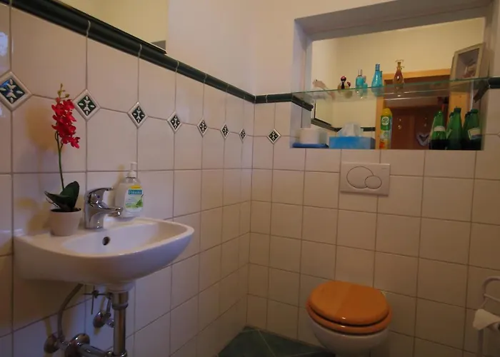 Weinberg T1 & T2 By Managers Chalet